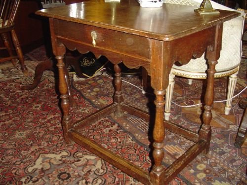 18th Century Small Oak Side Table.