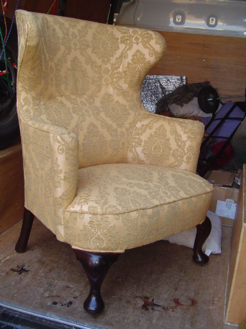 Fine Quality George 111 Gentlemans Wing Armchair.