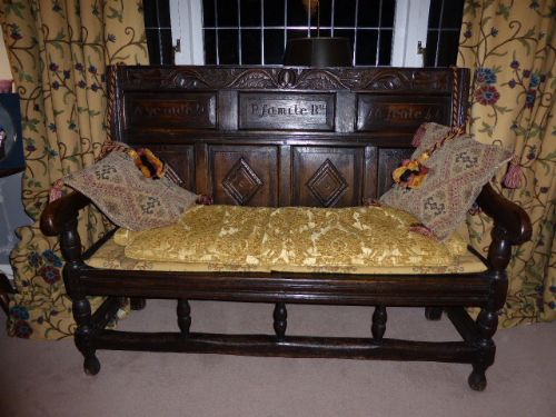 Handsome 17th Century Oak Settle