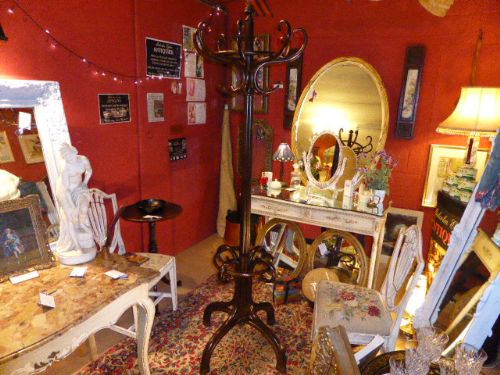 Fine Quality Edwardian Bentwood Hatstand. C.1900
