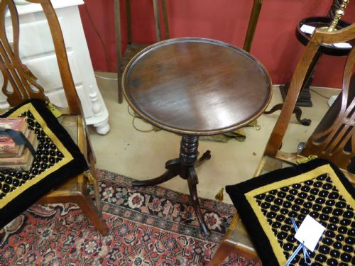 fig 2. MAHOGANY 19TH C. WINE TABLE.
