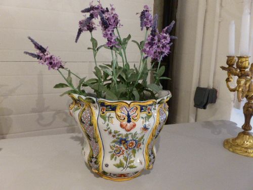 19th Century French Faience Jardiniere. C.1880.