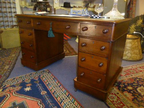 Mid Victorian Neat Mahogany Pedestal Desk. C.1860.