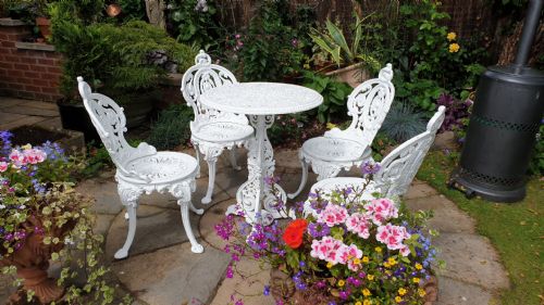 Heavy Victorian Cast-iron Garden Set C1900