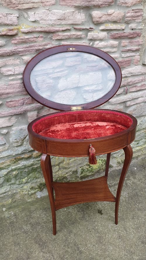 Handsome Inlaid Edwardian Bijouterie Table Circa 1900