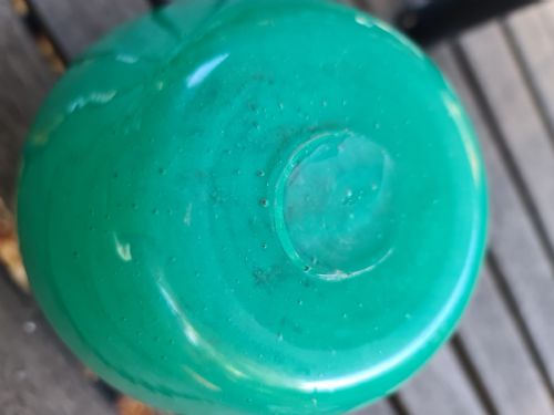 LARGE EARLY VASART GLASS VASE WITH AVENTURINE C1930 - ADDITIONAL PHOTO 5