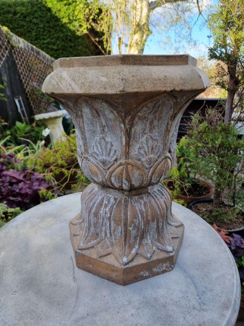 19TH CENTURY WELL PATINATED SCOTTISH TERRACOTTA GARDEN URN - ADDITIONAL PHOTO 7