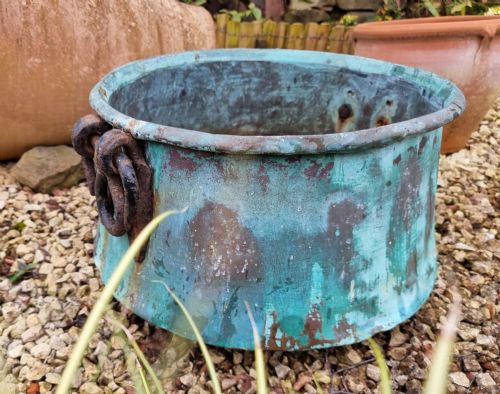 19TH CENTURY COPPER POT WITH VERDIGRIS FINISH - ADDITIONAL PHOTO 4