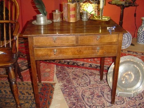George 111 Oak Lowboy/sidetable. C1750