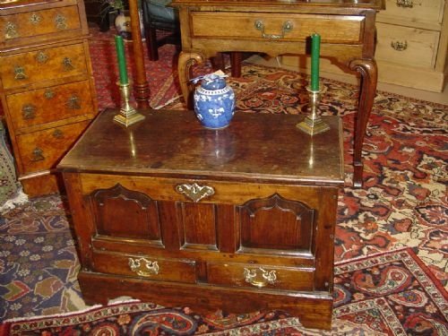 Oak Coffer Bach. C1800