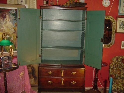 fig 1. An Oak Country House Press Cupboard on Chest. c1750