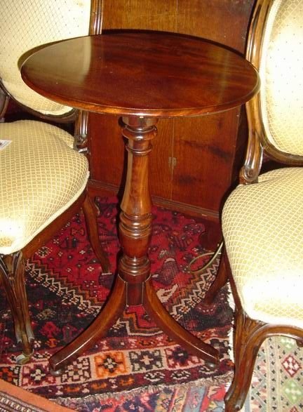 Fine Quality Wine Table. C.1820.