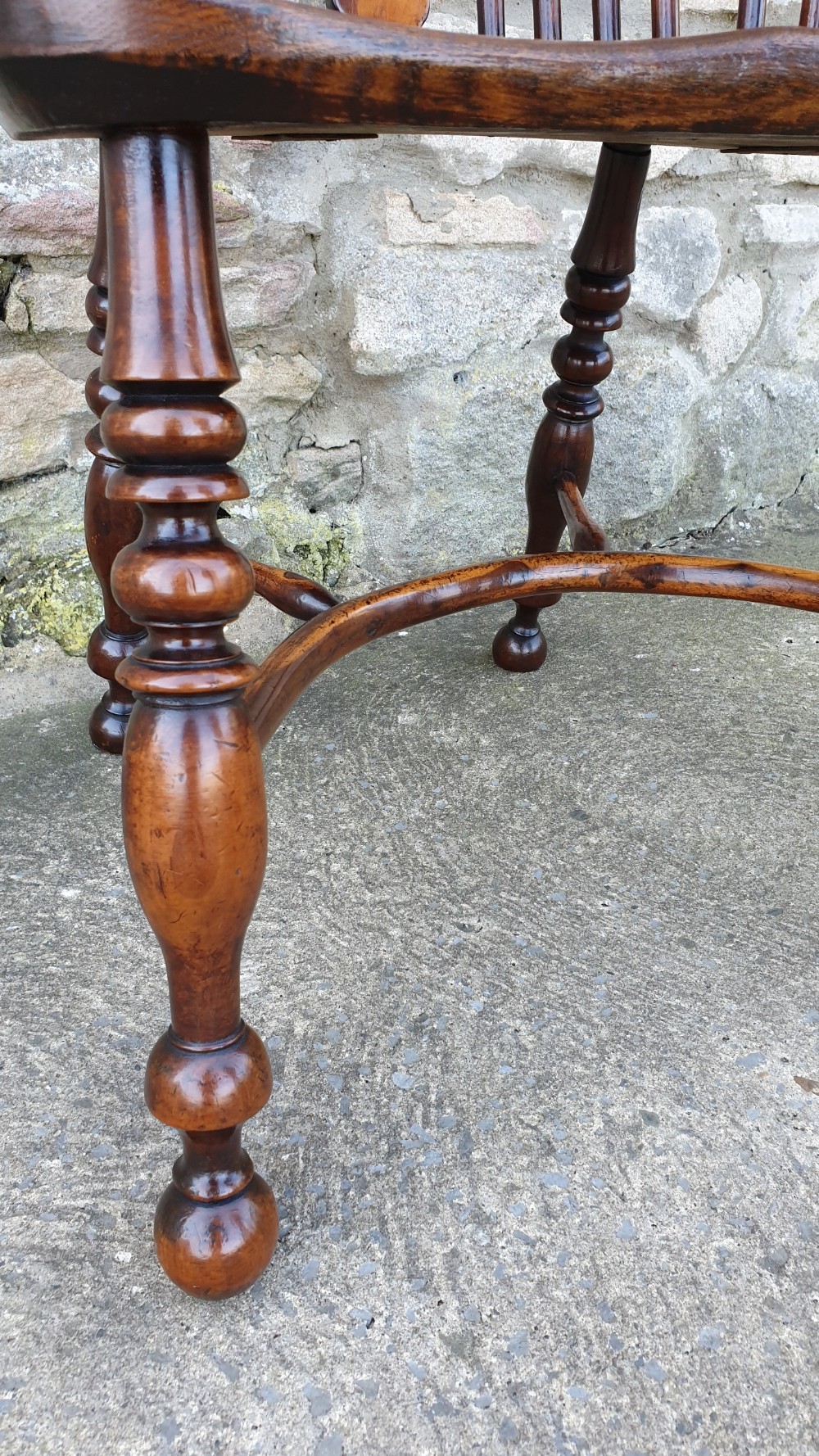 Quality Yew wood High Back Windsor Chair View VIII