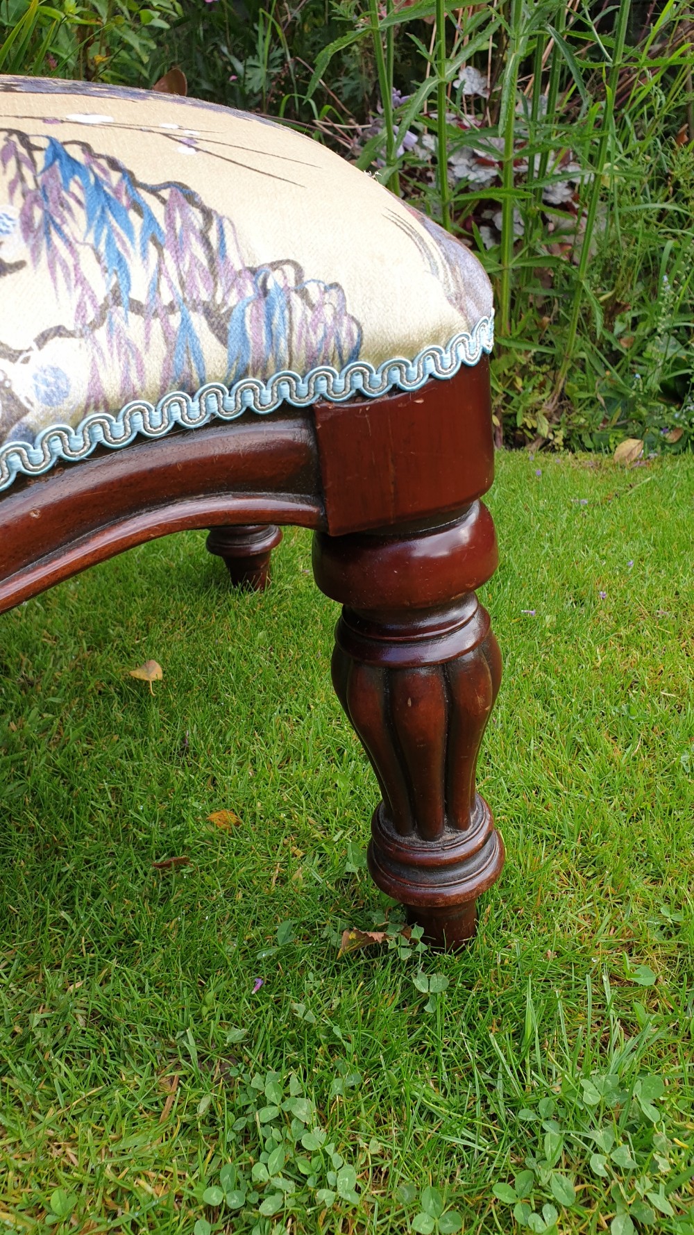Early 20th century Stool View IV