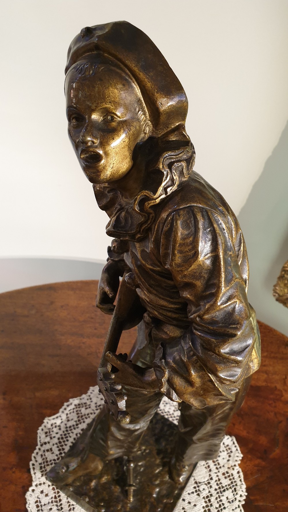 Bronze Sculpture of Pierrot.   Au Clare De La Lune.   c.1890. View VIII