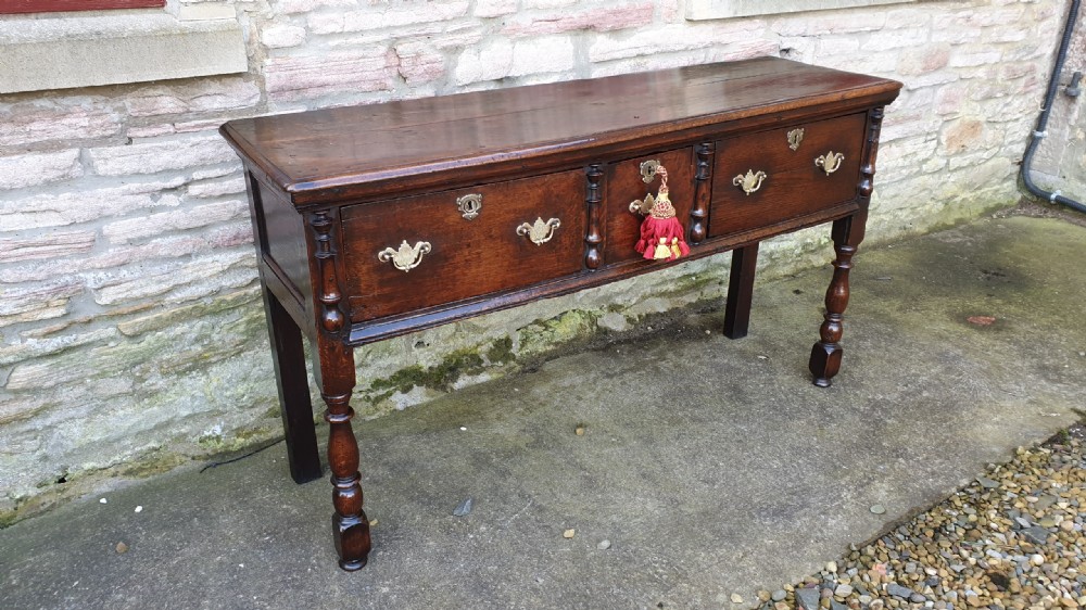 Rare Late 17th Century Charles 11  Oak Dresser View III
