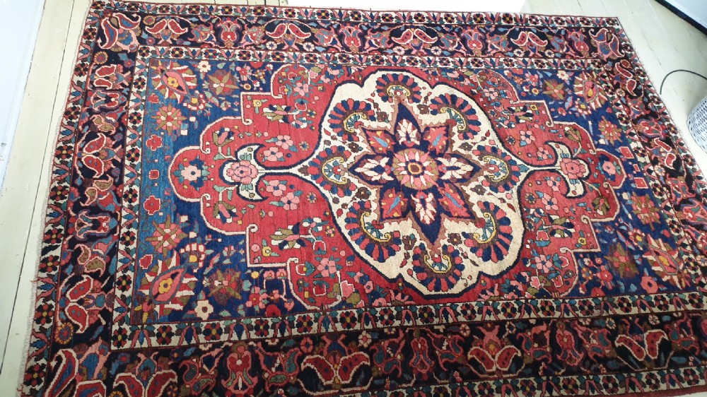 Beautiful Antique Persian Bakhtiari Carpet.  c.1910. View II
