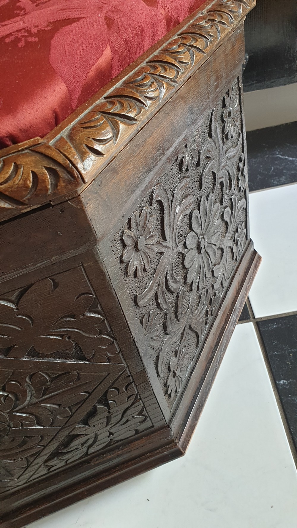 Rare Model of an early 19th Century Oak Ottoman or Stool View VI