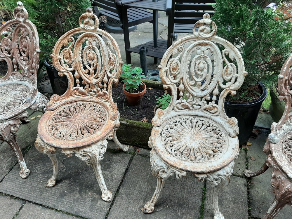 Set of Four 19th Century Cast-iron Garden Chairs View IV