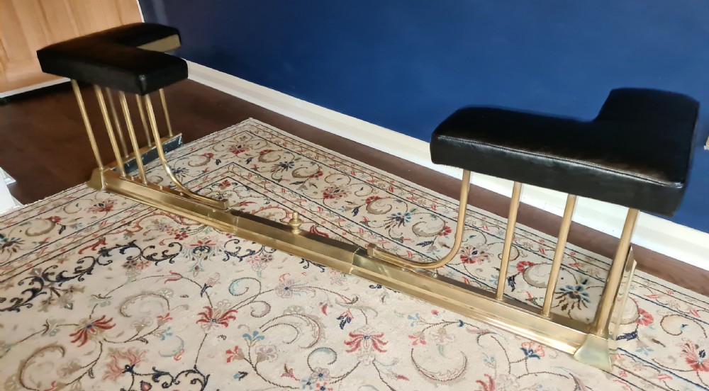 Handsome adjustable Club Fender with real Hide Seats View V