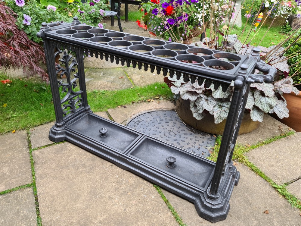Rare 19th Century Stick Stand in Gothic style