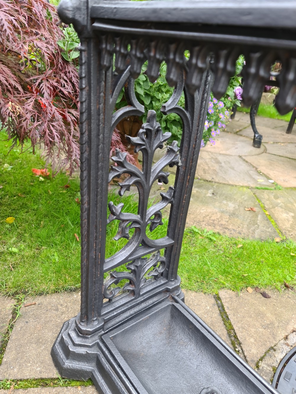 Rare 19th Century Stick Stand in Gothic style View VIII
