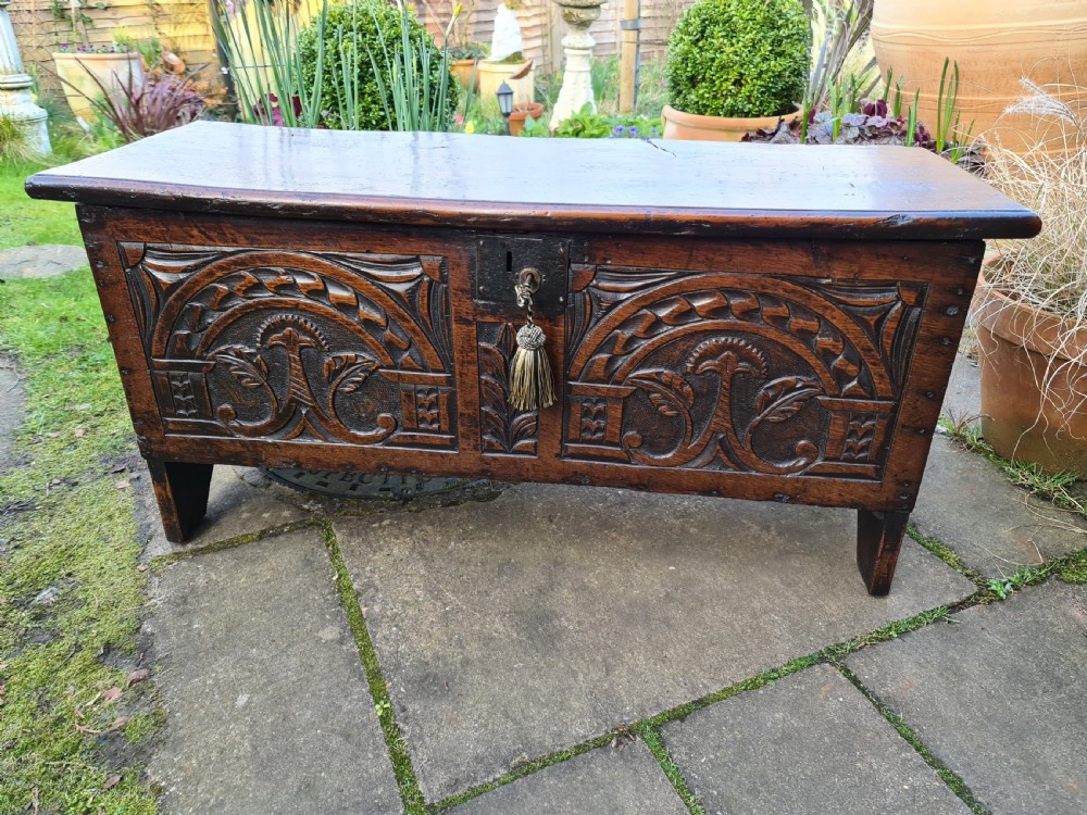 Handsome 18th Century small Oak Coffer