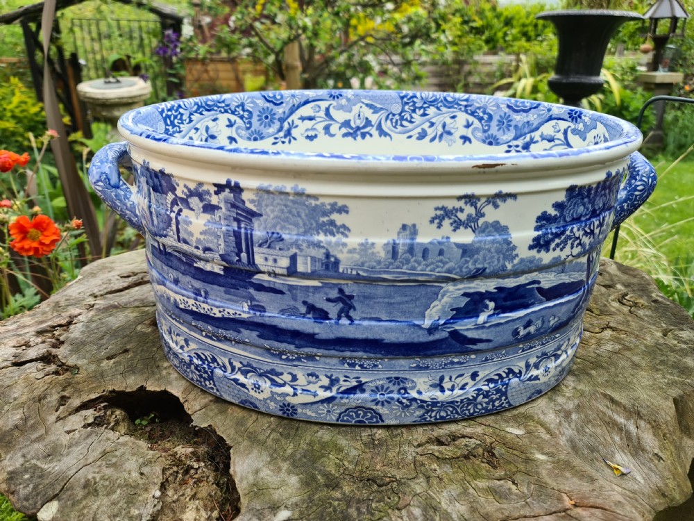 Early 19th Century Spode Blue & White Footbath