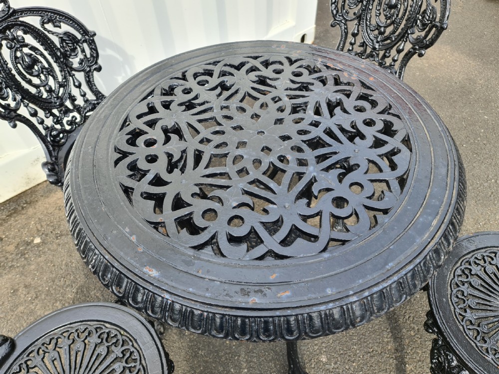 Handsome Heavy Cast-iron Garden set View IX