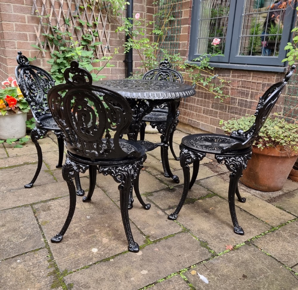 Handsome Heavy Cast-iron Garden set View VII