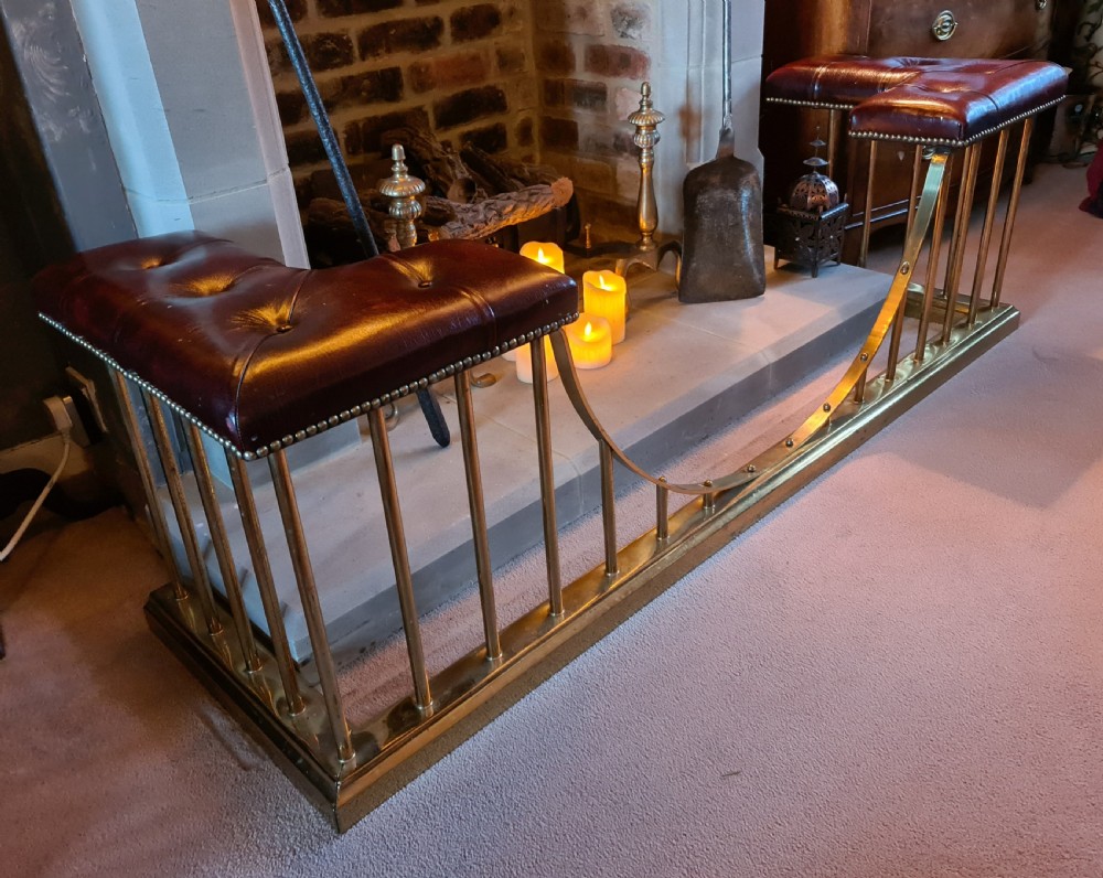 Finest Quality Victorian Club Fender View III