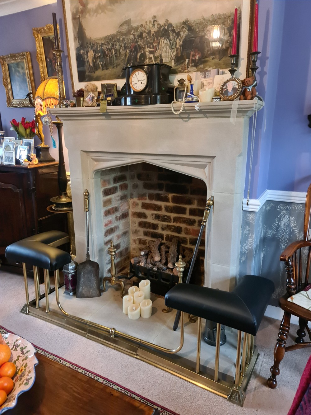 Traditional Extending Club Fender with real Hide Seats View II