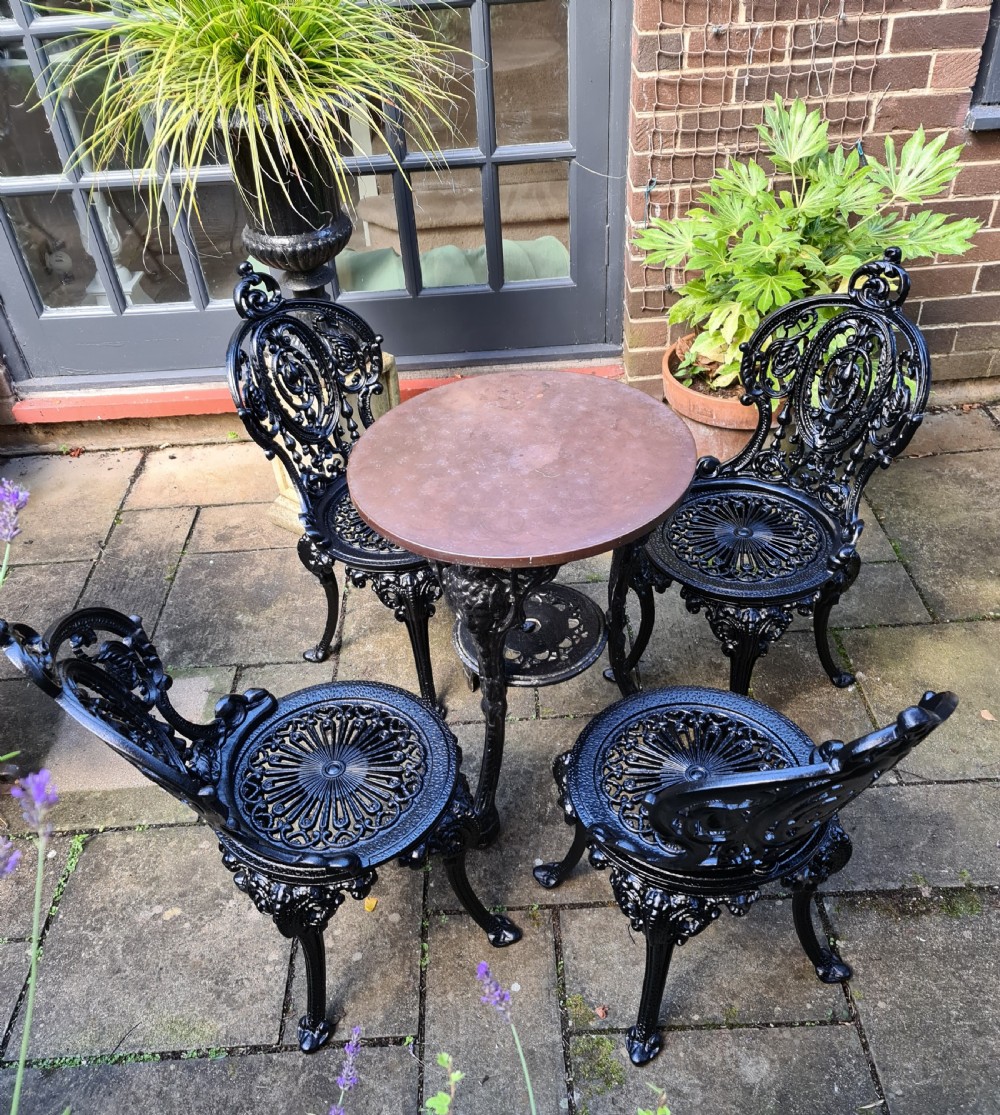 Wonderful heavy Cast-iron Garden Set of Table and Four Chairs View VII