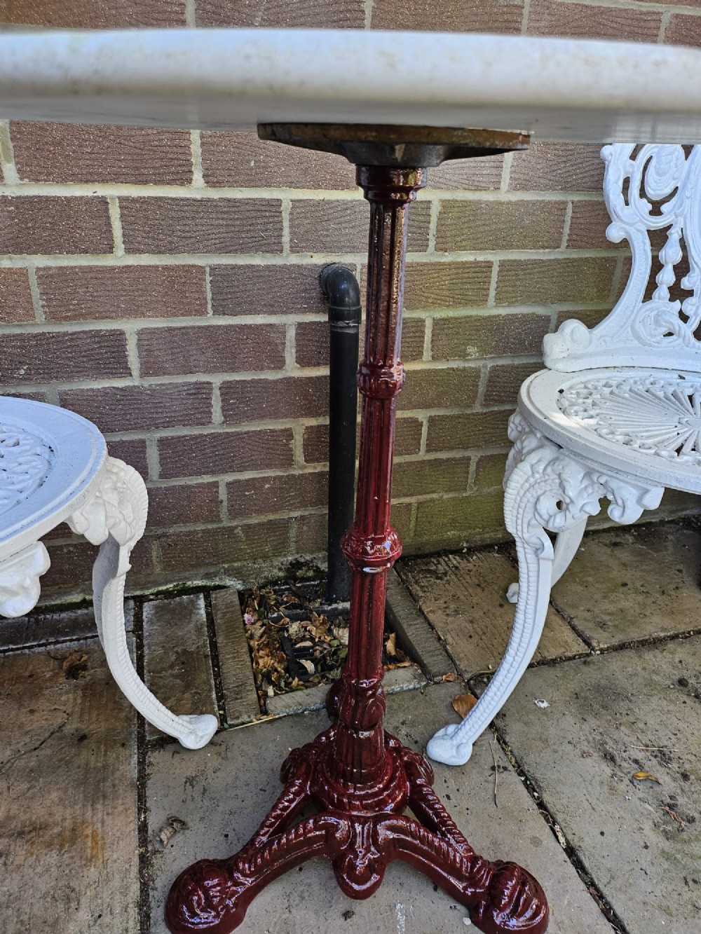 Garden cast-iron Bistro Table View II