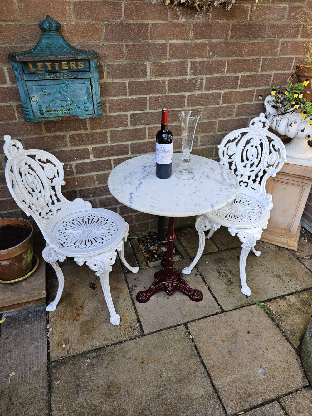 Garden cast-iron Bistro Table View VI