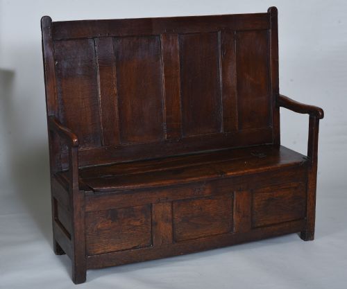 18th Century Oak Box Settle