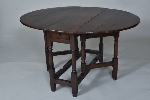 17th Century Oak Gateleg Table