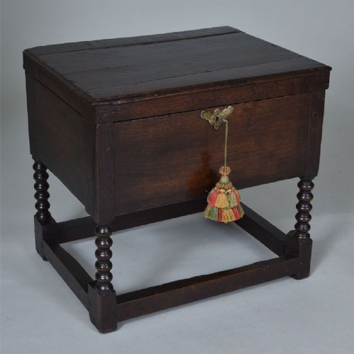 fig 1. 17th century Oak Box Stool