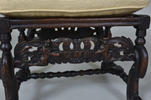 STOOL - ADDITIONAL PHOTO 1