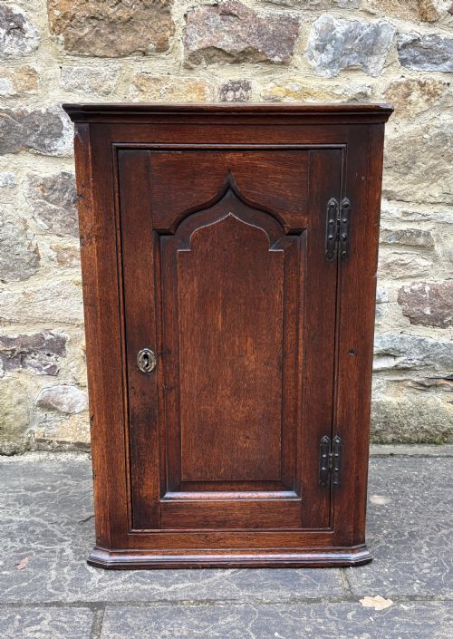 Small 18th Century Oak Corner Cupboard