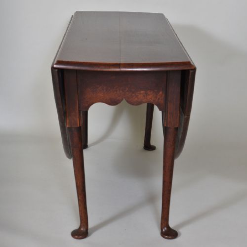 18TH CENTURY OAK DINING TABLE - ADDITIONAL PHOTO 5