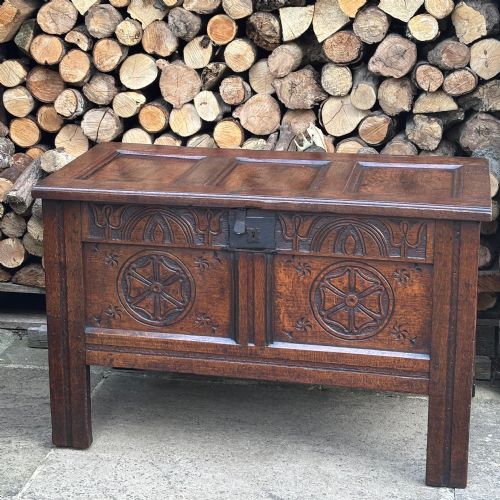 fig 1. Small 17th century Oak Coffer