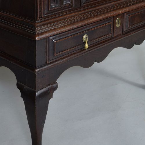 SMALL LATE 17TH CENTURY OAK CHEST ON STAND - ADDITIONAL PHOTO 4