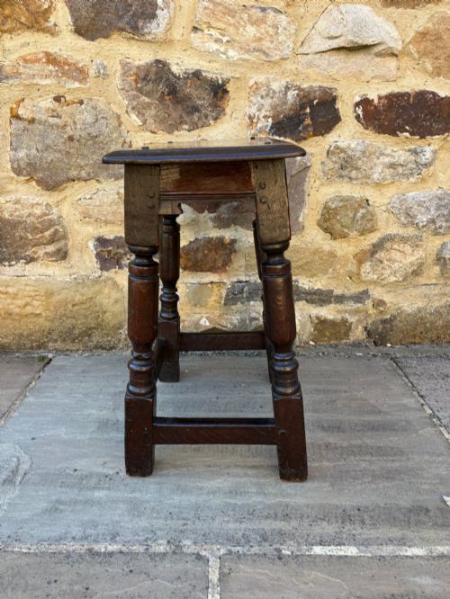 17TH CENTURY OAK JOINT STOOL - ADDITIONAL PHOTO 2