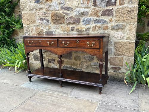 SMALL 18TH CENTURY OAK DRESSER - ADDITIONAL PHOTO 5