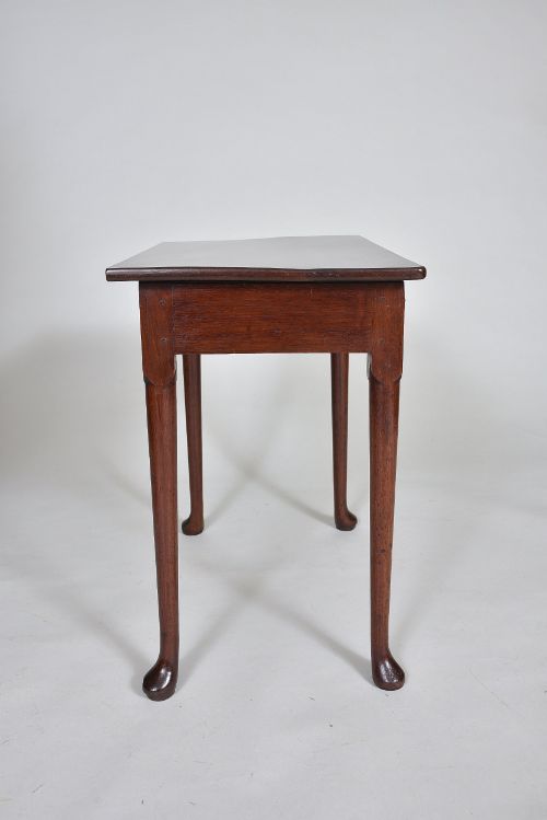 GEORGIAN MAHOGANY SIDE TABLE - ADDITIONAL PHOTO 3