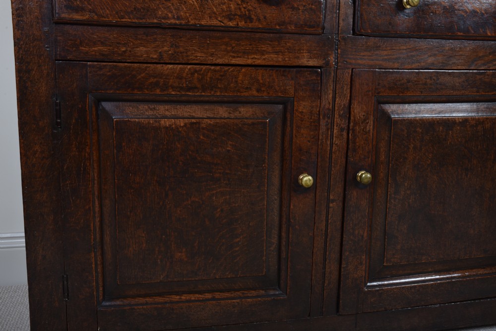 Small 18th century Oak dresser View IX