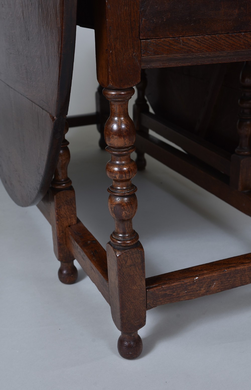 17th century Oak Gateleg Dining Table of a good size View III