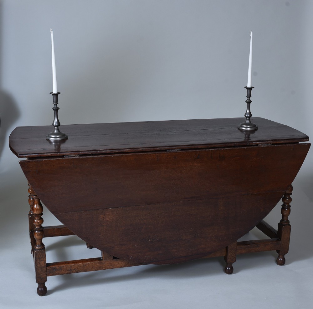 17th century Oak Gateleg Dining Table of a good size View V