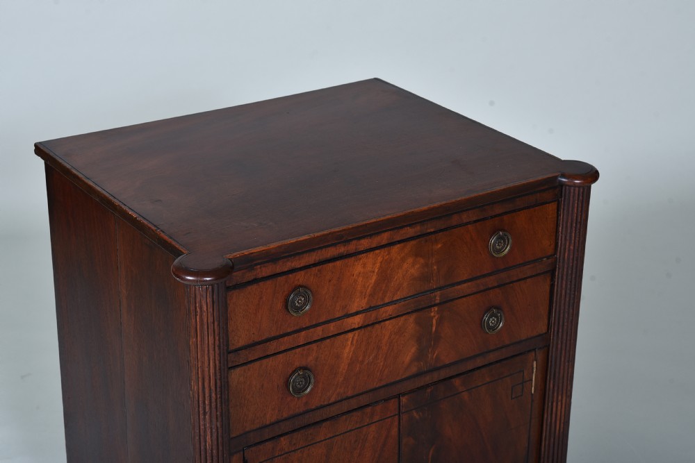 19th century Mahogany Bedside Table/Commode View II